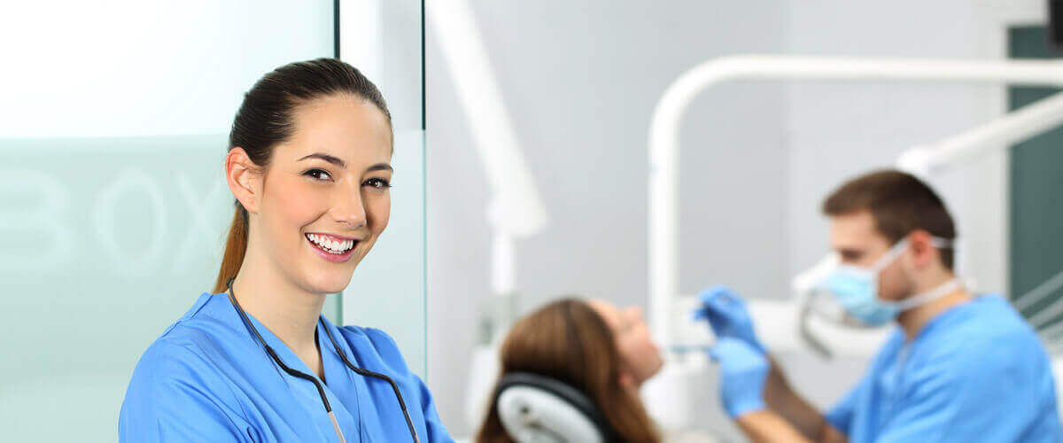 DENTAL TECHNICIAN