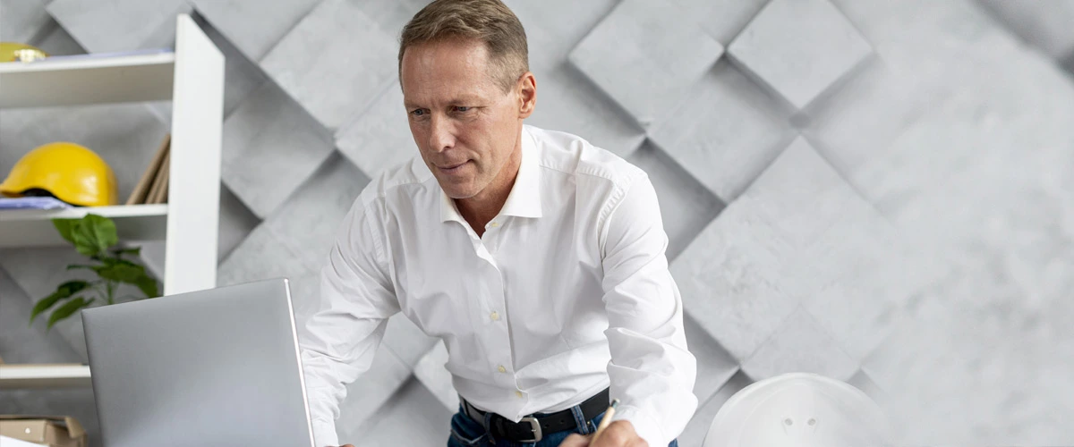 Oil Gas Administrative Assistant.webp